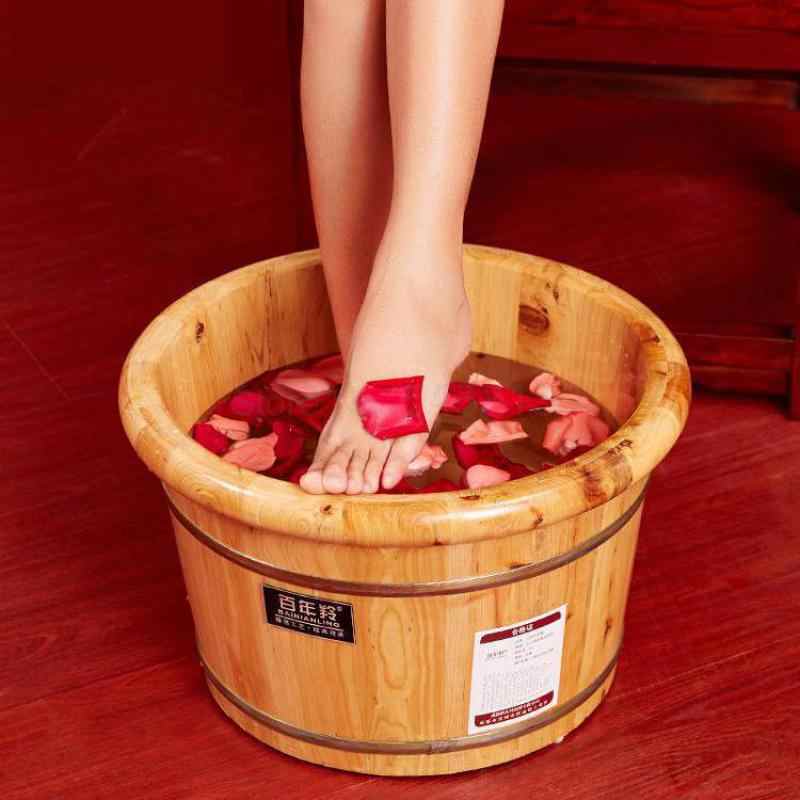 Công dụng của thùng ngâm chân gỗ thông Nhật bo viền