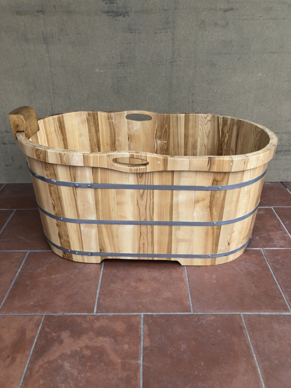 Bồn tắm gỗ giá rẻ
